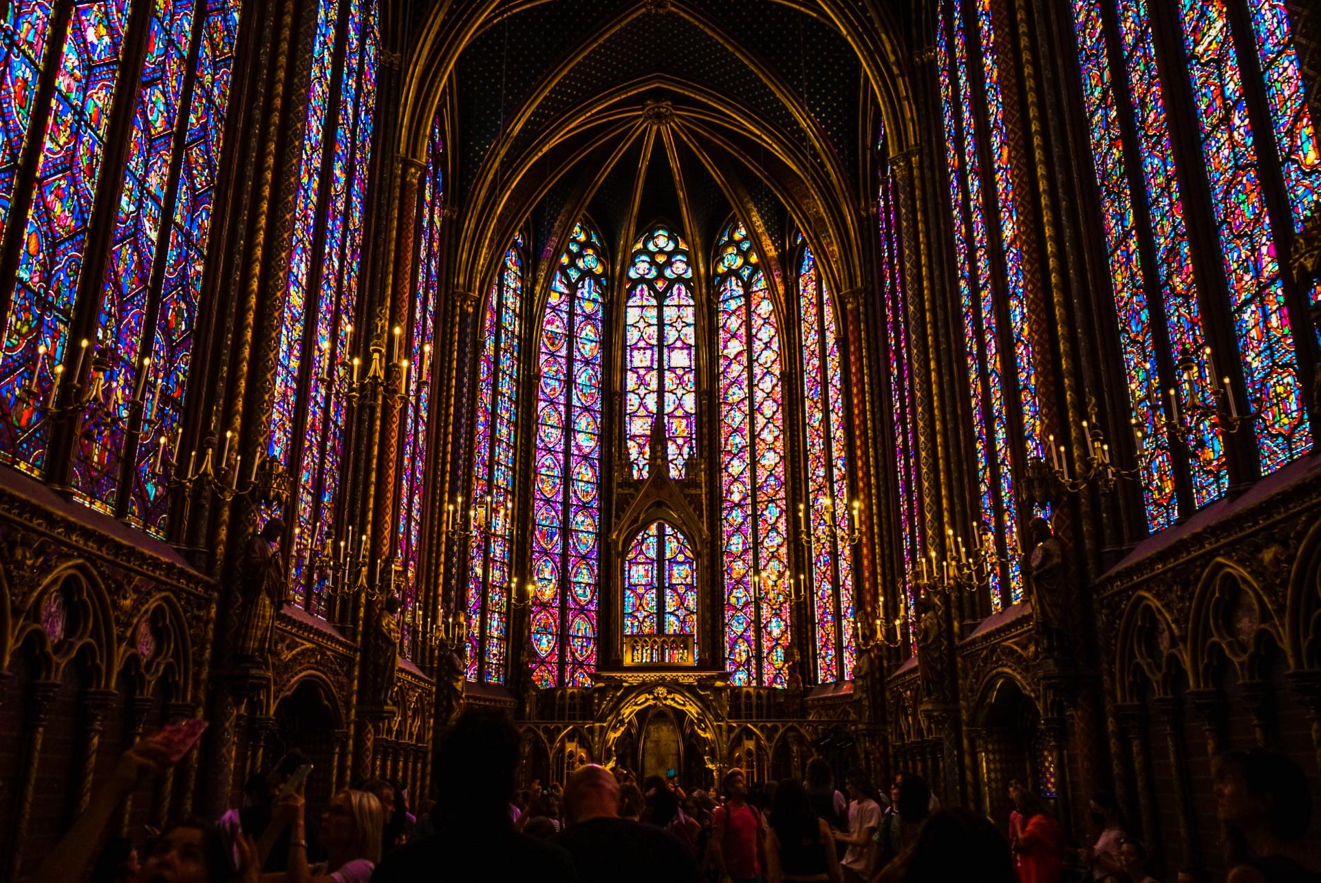 The Christmas masses in Paris